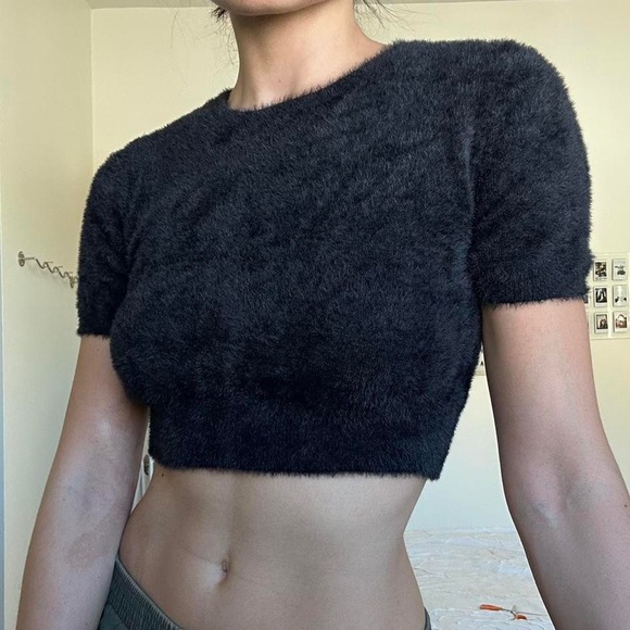 Amanda Uprichard Charlett cozy set - Picture 2 of 6